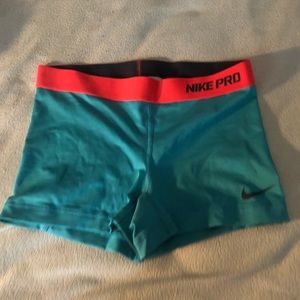 Compression shorts